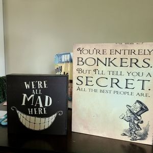 Alice in wonderland decor